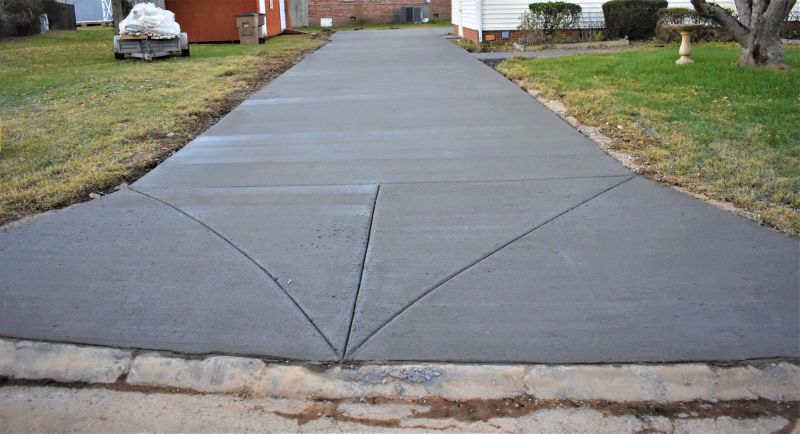 Driveway with Edging